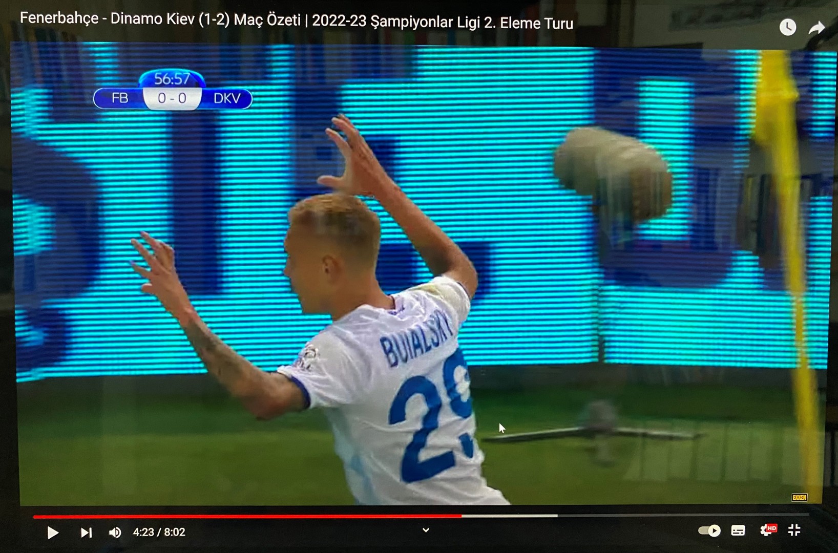futbolcunun_gol_sevinci-1